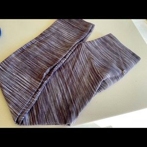 Lululemon 21’ legging
